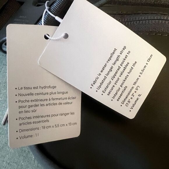 NWT Lululemon Everywhere belt bag in Grey Sage with free small Lululemon tote! - Picture 9 of 13